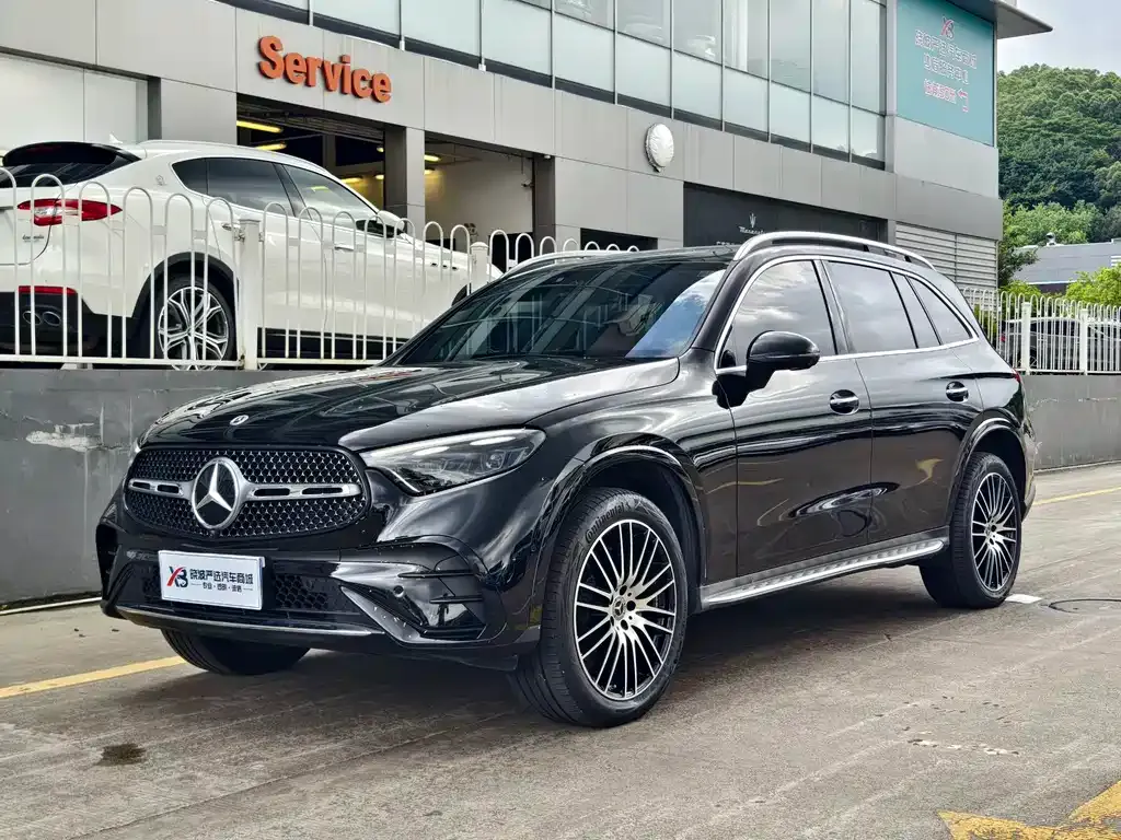 Mercedes-Benz GLC — фото 1