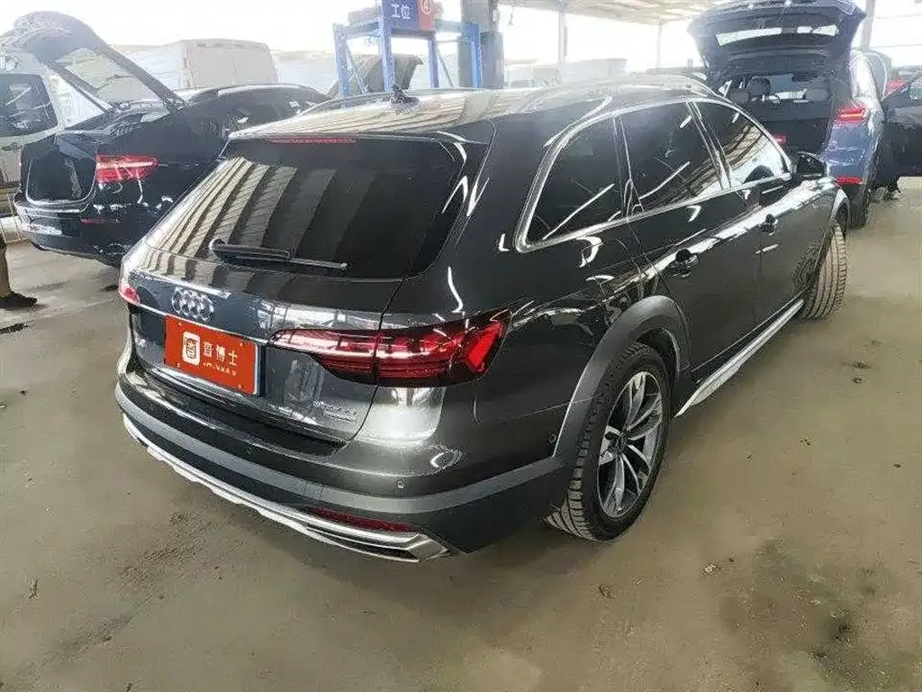 Audi A4 (Import) — фото 6