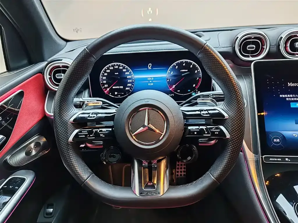 Mercedes-Benz GLC AMG — фото 9
