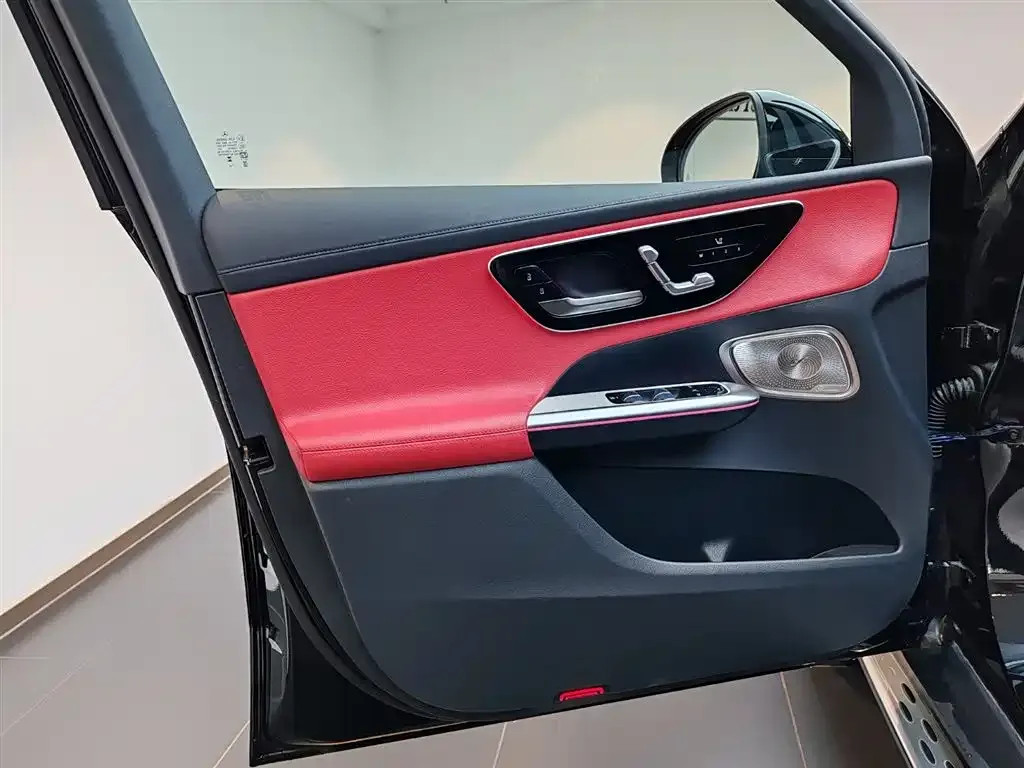 Mercedes-Benz GLC AMG — фото 5