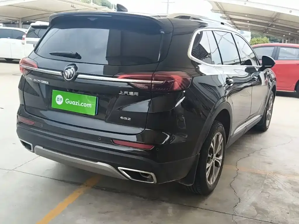 Buick Envision Plus — фото 5