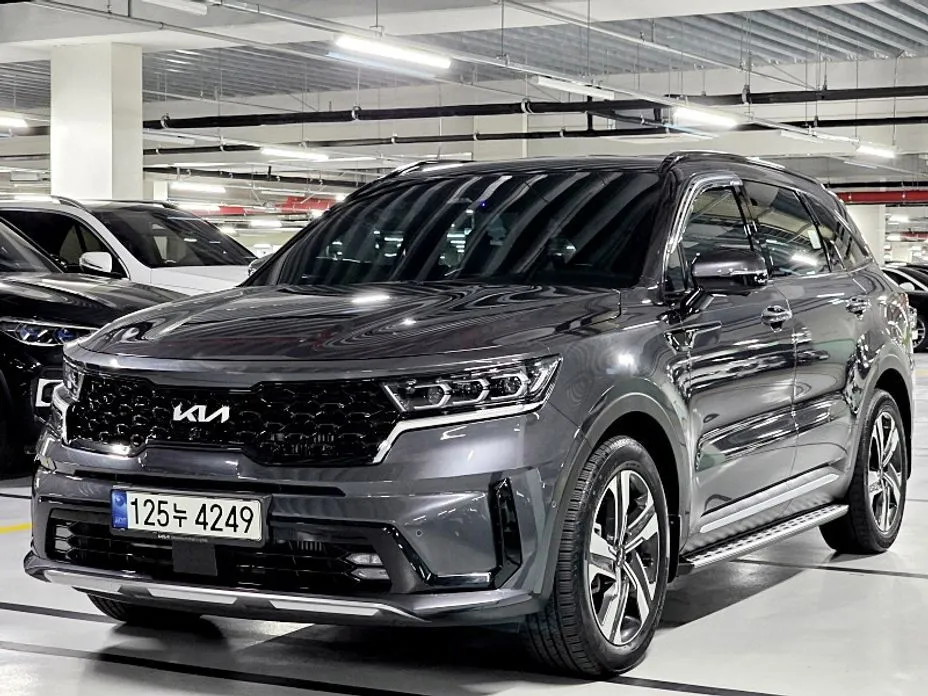 Kia Sorento — фото 3