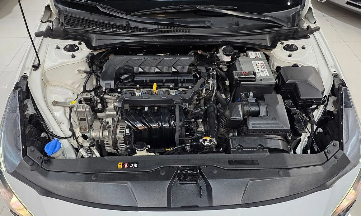 Hyundai AVANTE 2021 из KR, фото 9