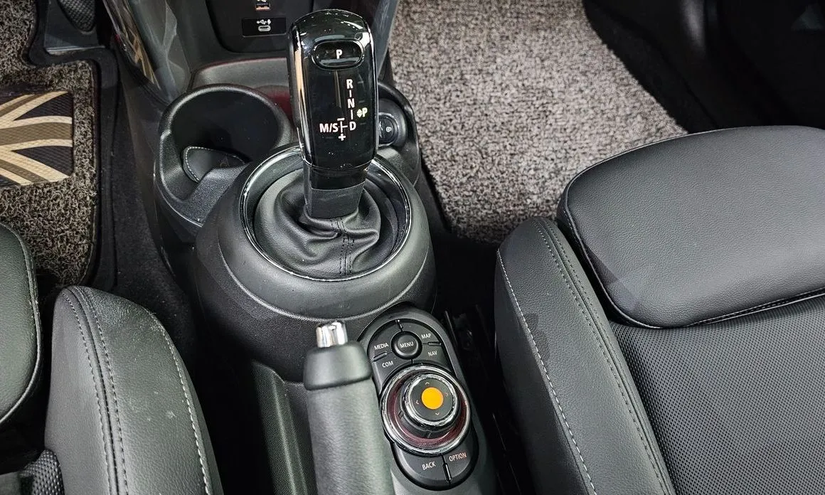 Mini Cooper 2021 из KR, фото 9