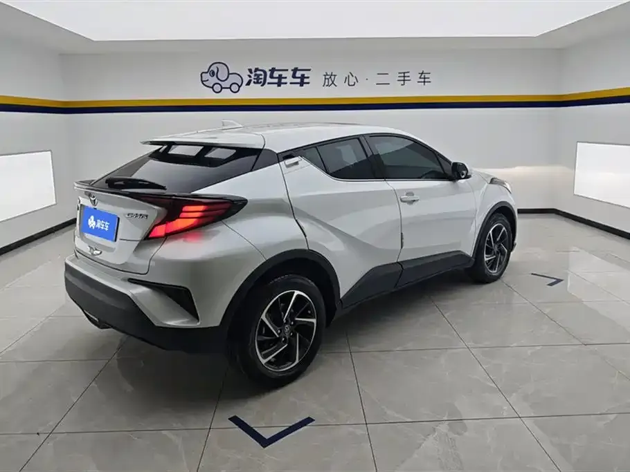 Toyota C-HR 2024 из CN, фото 3