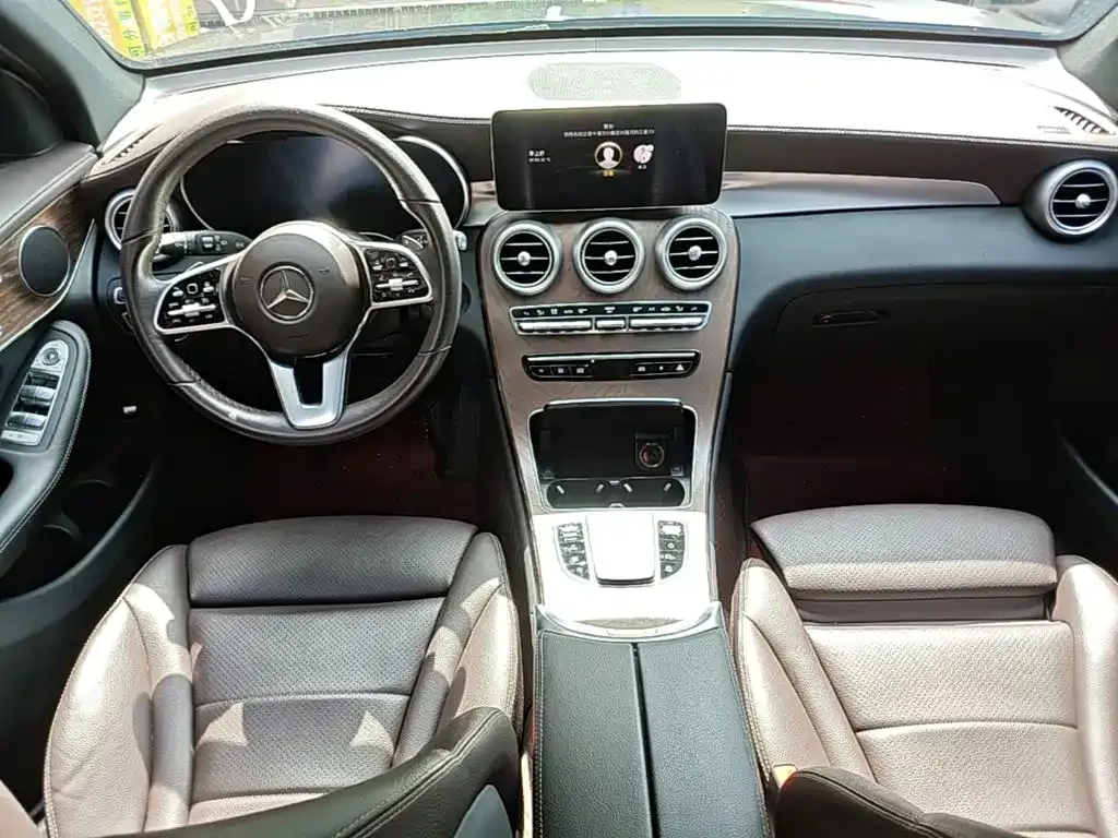 Mercedes-Benz GLC — фото 2