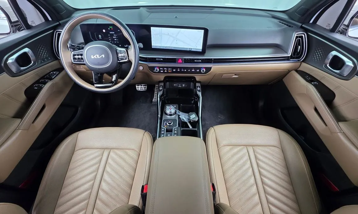 Kia Sorento — фото 6