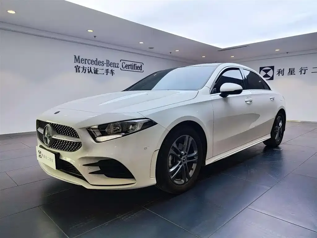 Mercedes-Benz A-Class — фото 1