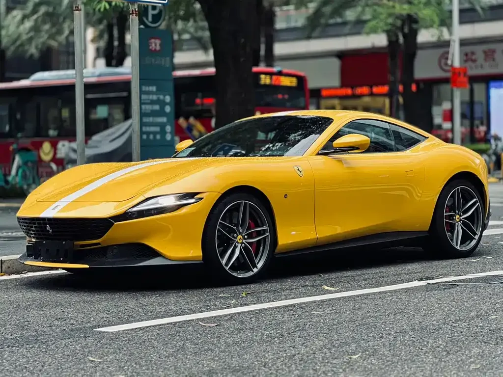 Ferrari Roma — фото 1