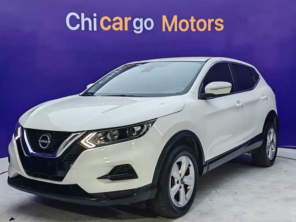 Nissan Qashqai — фото 1