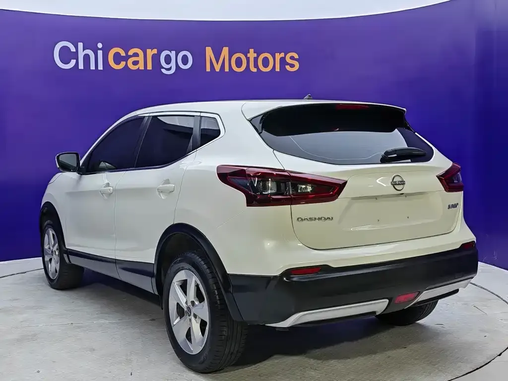 Nissan Qashqai — фото 6