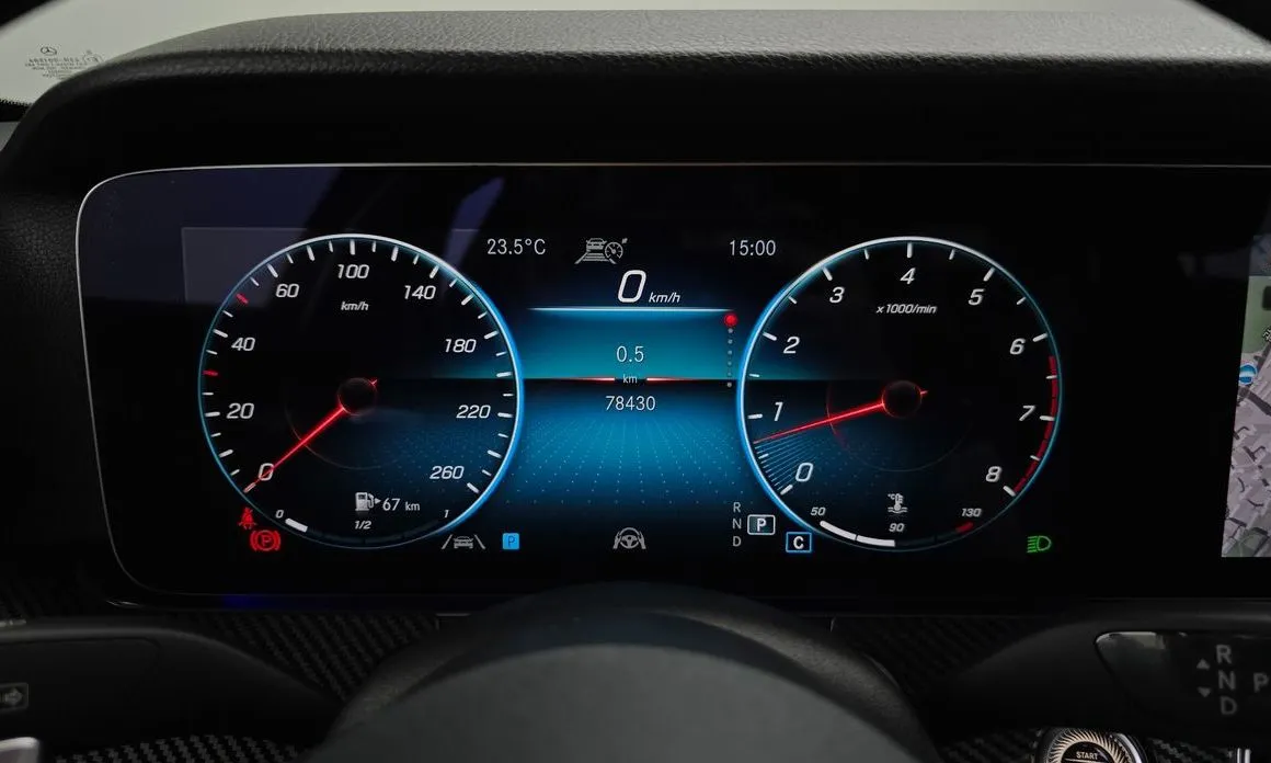 Mercedes-Benz E-Class 2021 из KR, фото 3