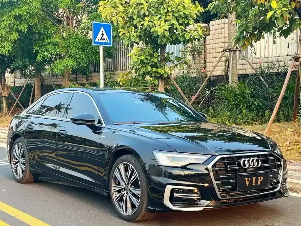 Audi A6L — фото 8