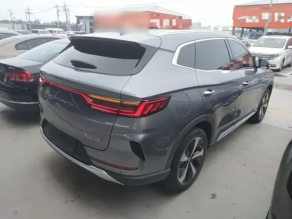 BYD PLUS New Energy — фото 6