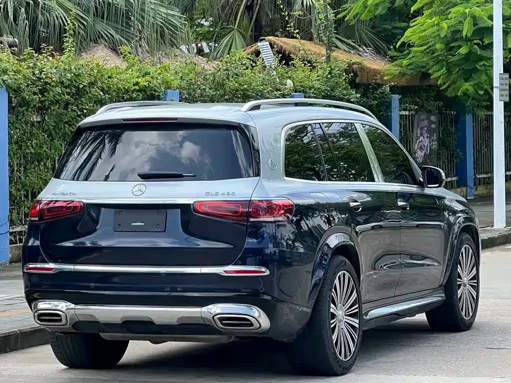 Mercedes-Benz GLS — фото 6