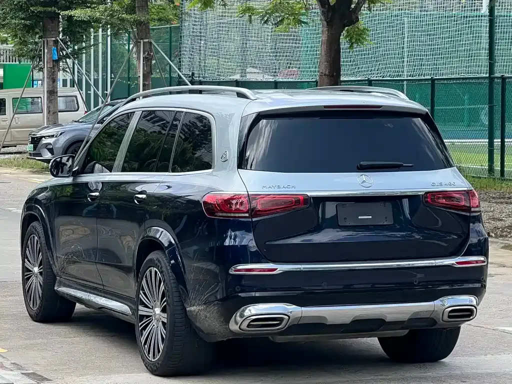 Mercedes-Benz GLS — фото 9
