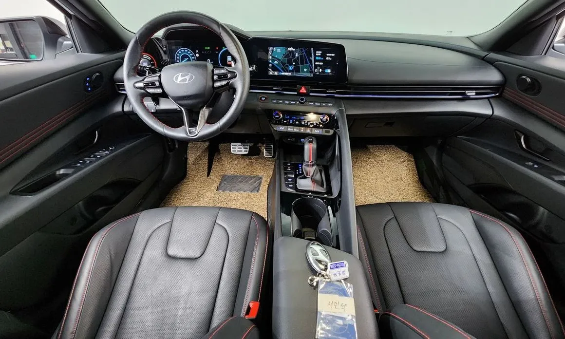 Hyundai AVANTE — фото 4