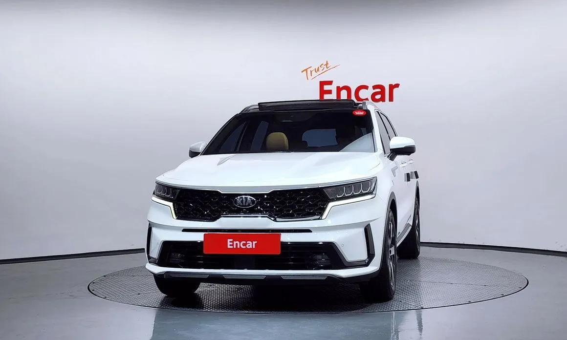 Kia Sorento — фото 8