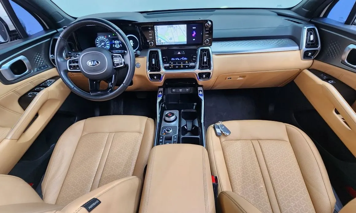 Kia Sorento — фото 6