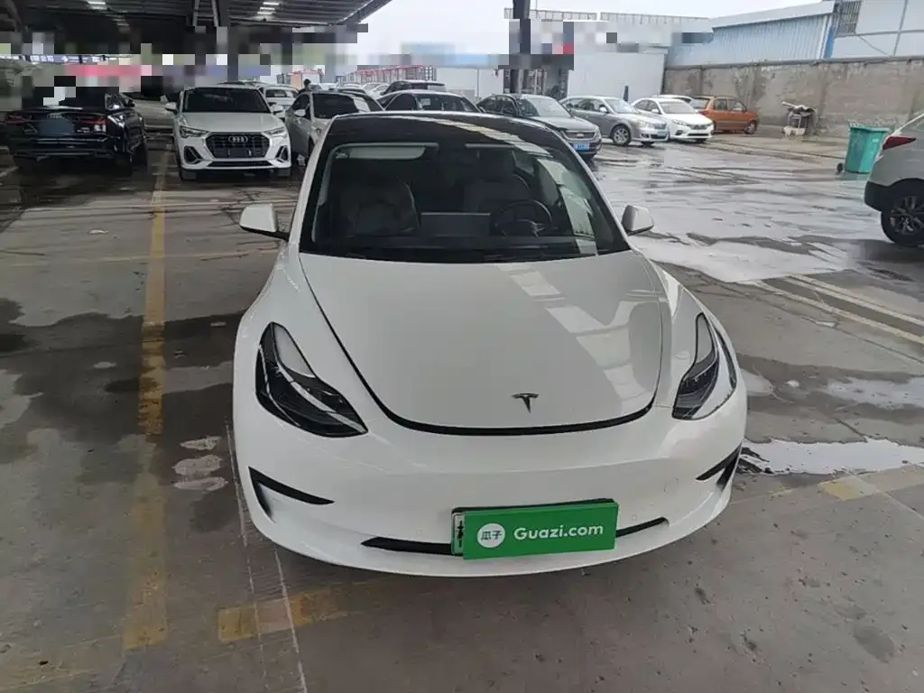 Tesla Model 3 — фото 6