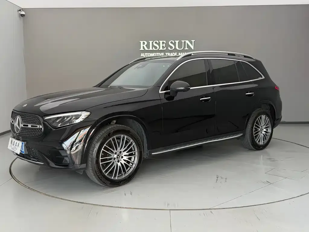 Mercedes-Benz GLC — фото 1