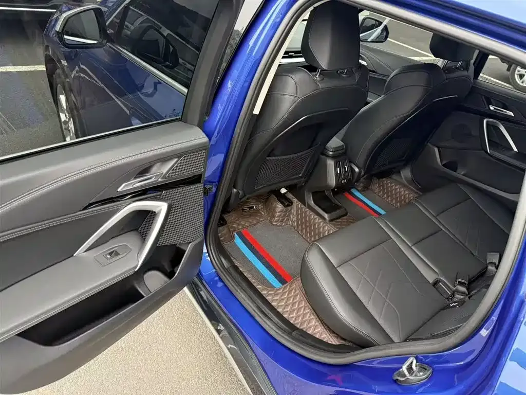 BMW X1 — фото 10