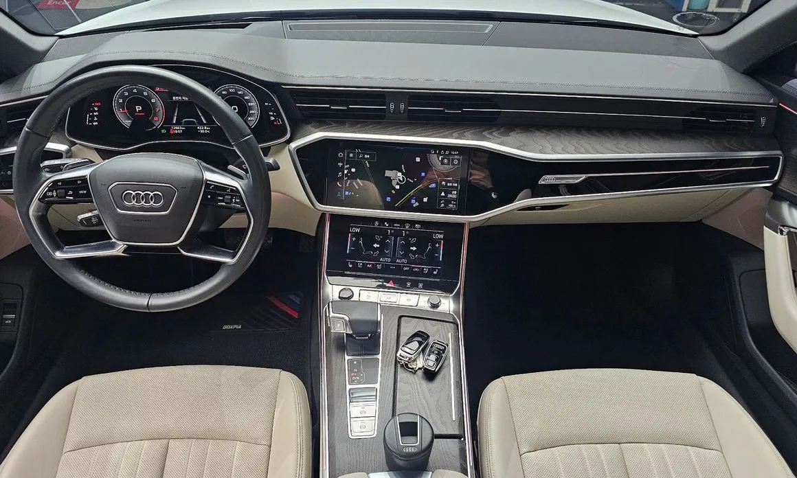 Audi A6 — фото 10
