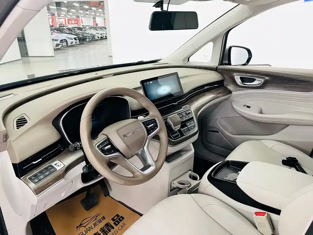 Roewe iMAX8 — фото 5