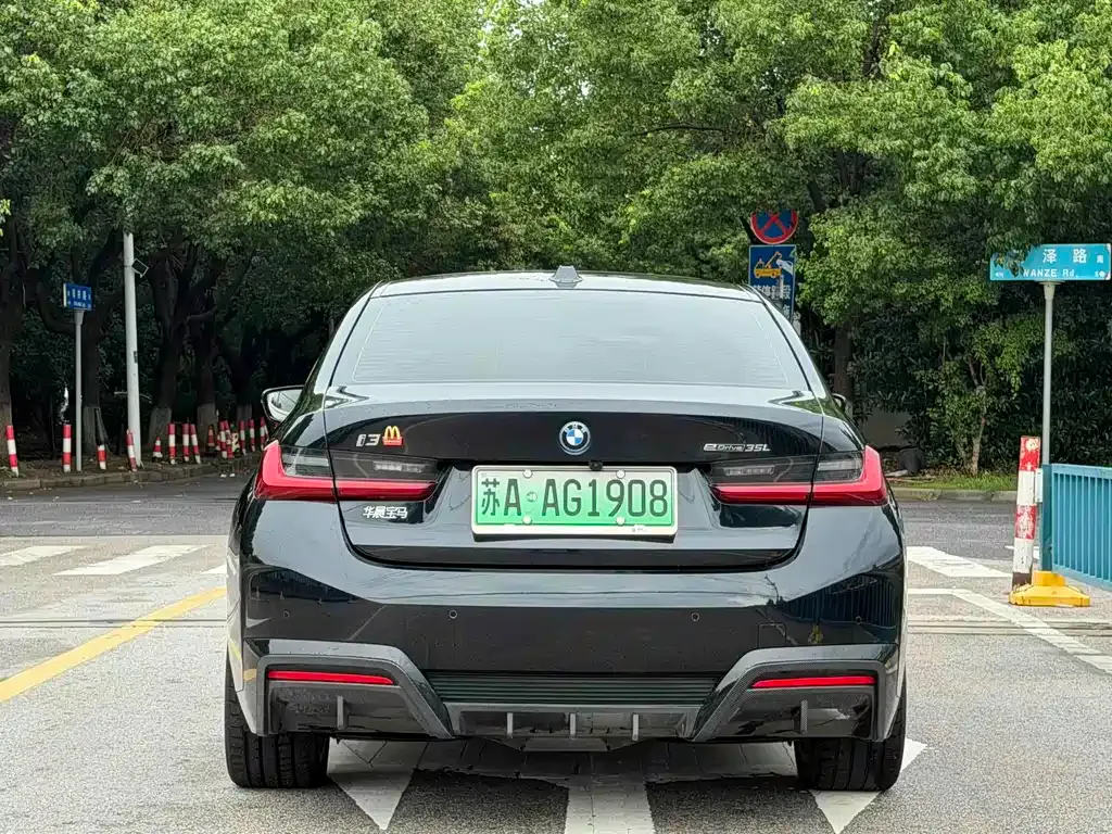 BMW i3 — фото 4