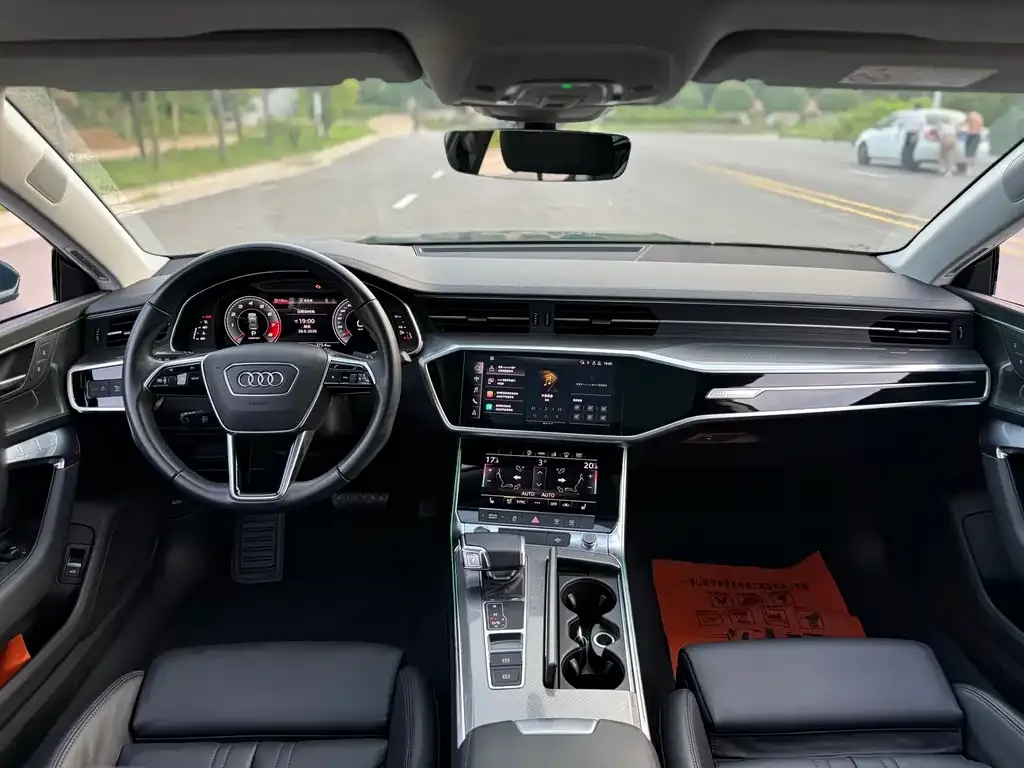 Audi A7 — фото 5