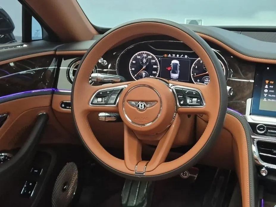 Bentley Flying Spur 2022 из KR, фото 3