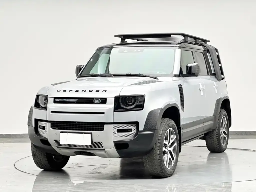 Land Rover Defender — фото 1