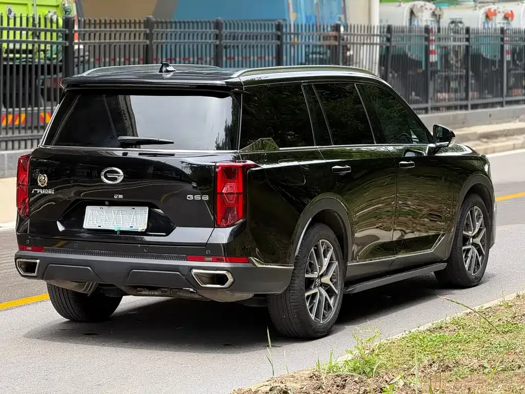 GAC Motor Trumpchi GS8 — фото 4