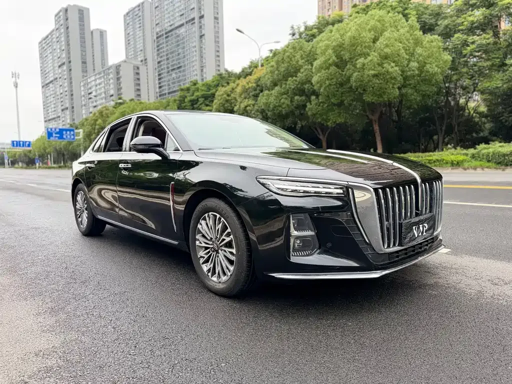 Hongqi H5 — фото 8