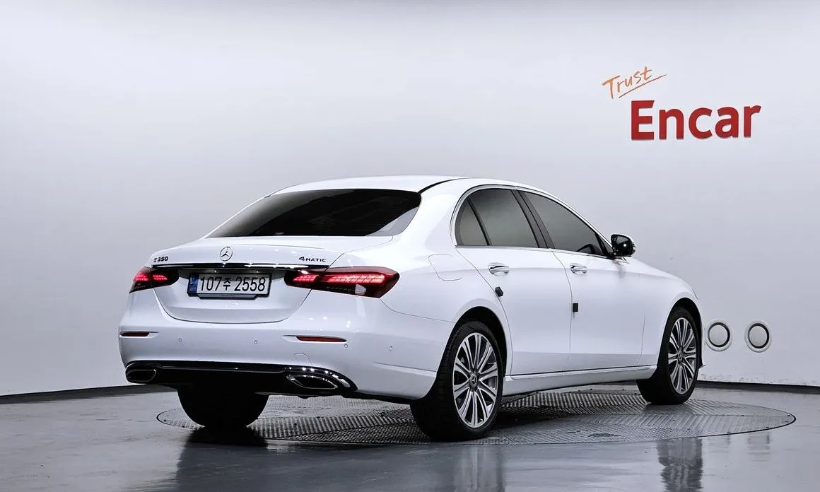 Mercedes-Benz E-Class 2023 из KR, фото 10
