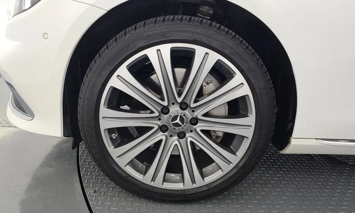 Mercedes-Benz E-Class 2023 из KR, фото 9