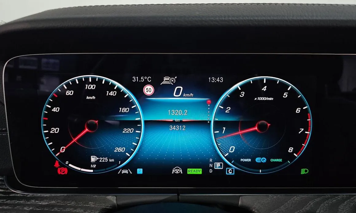Mercedes-Benz E-Class 2023 из KR, фото 6