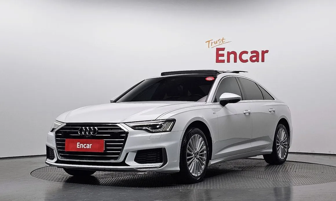 Audi A6 — фото 1