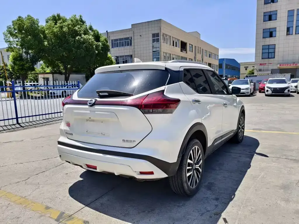 Nissan Kicks — фото 4