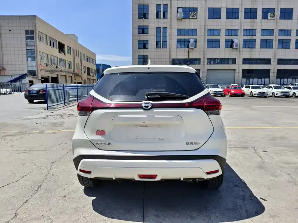 Nissan Kicks — фото 8