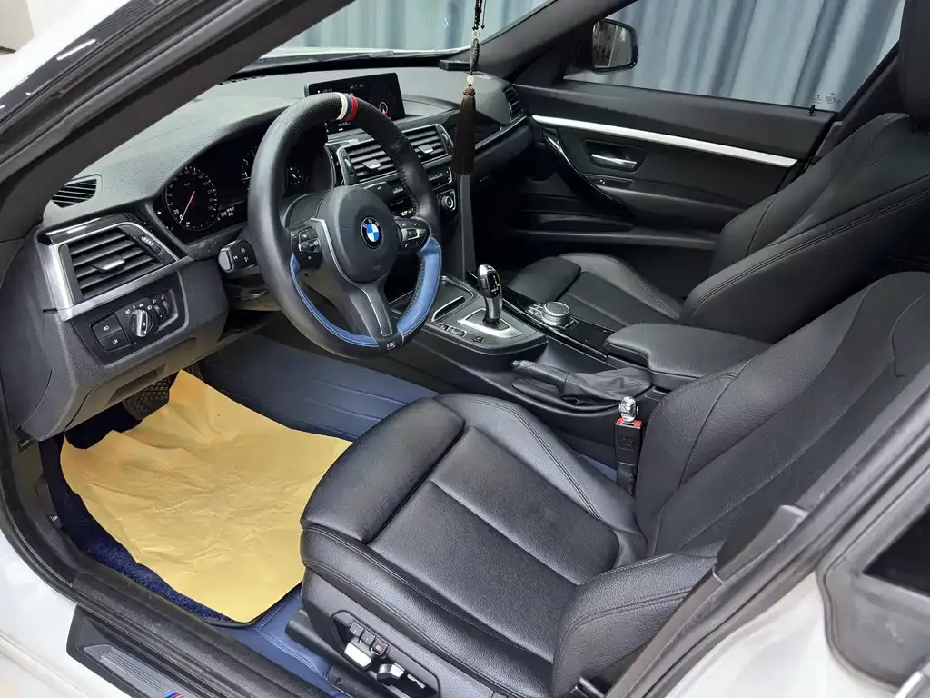 BMW 3 Series GT — фото 10