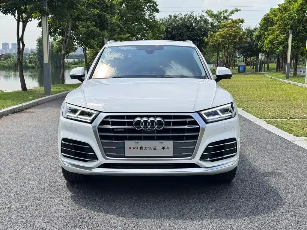 Audi Q5L — фото 4