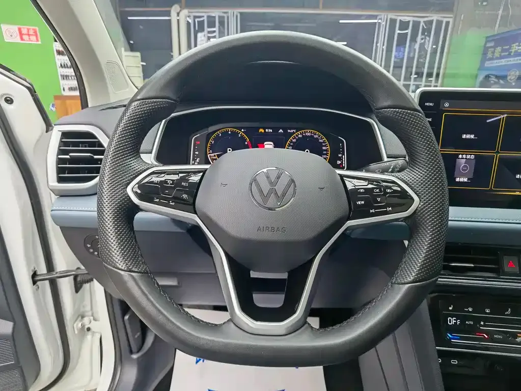 Volkswagen Tharu — фото 7