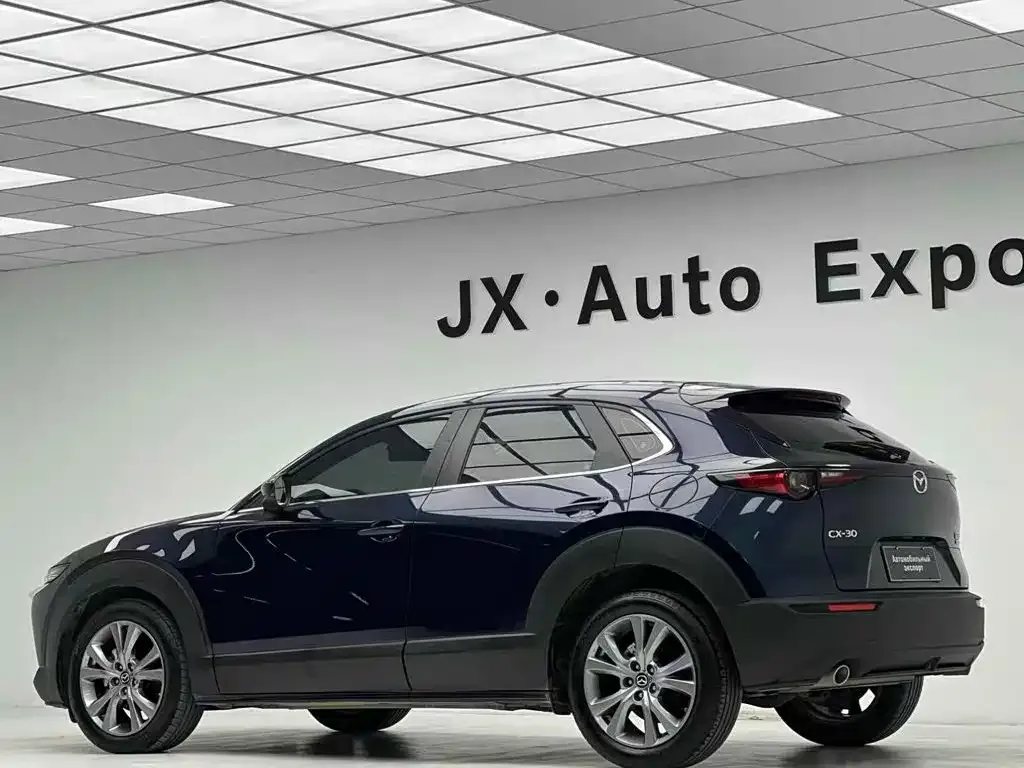 Mazda CX-30 2022 из CN, фото 9