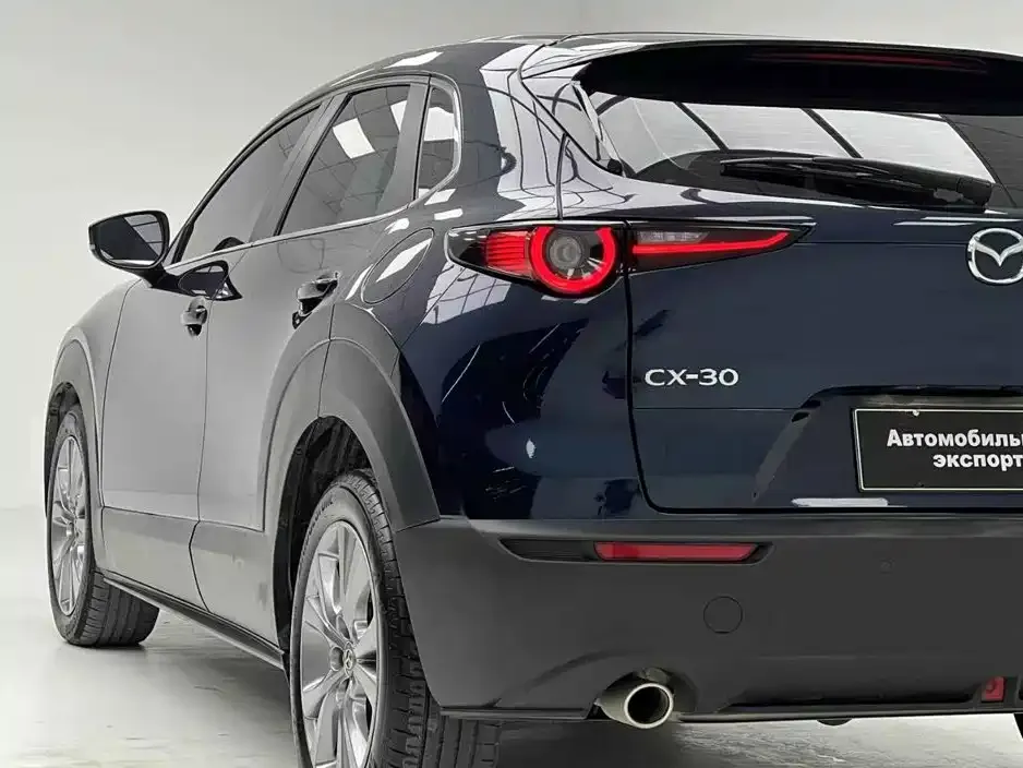Mazda CX-30 2022 из CN, фото 8