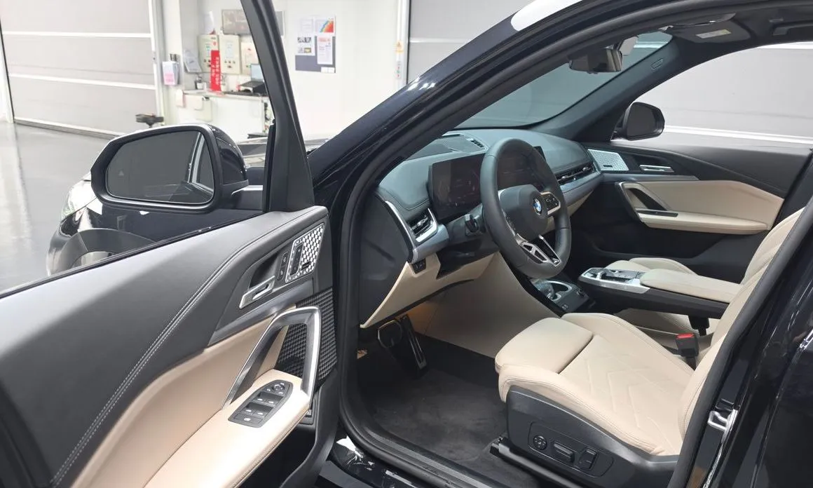 BMW X1 2025 из KR, фото 10