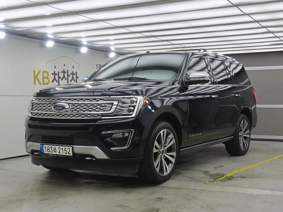 Ford Expedition — фото 1