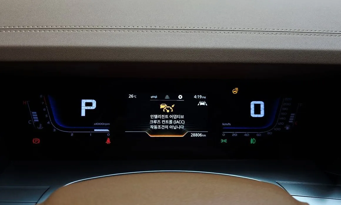 KG Mobility (Ssangyong) Torres — фото 10