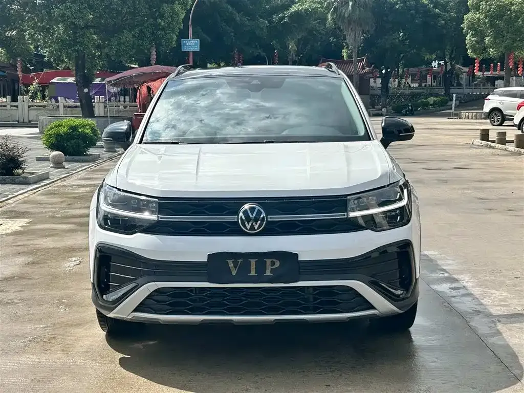 Volkswagen Tharu — фото 6