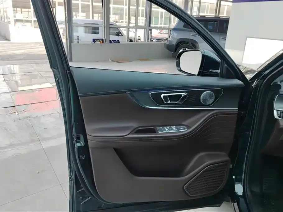 Chery Tiggo 8 PRO — фото 3